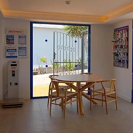Jable Bermudas Lanzarote 2*